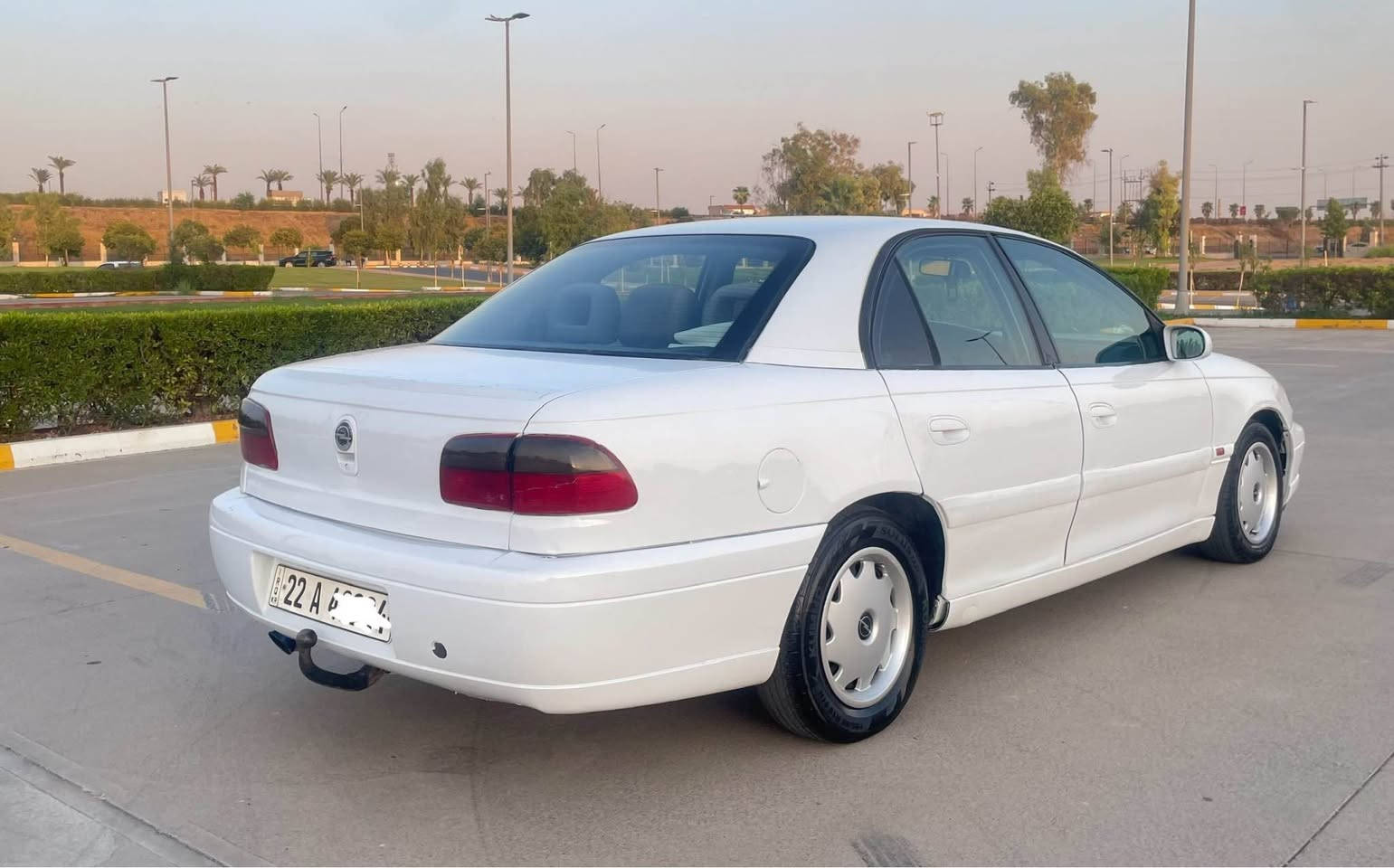موديل 1995
گير توماتيك 
مه كينه جوار پستنه 
جوار جام كاره باى 
ئاوينه كاره باى 
ته بريدى ساردى ايش ده كا به شرته 
بى ليدرانه 
رقمو سنوى نوى  تا 2030 
سعرى 45 وه رقه مه جال 
سه ياره كه له هه وليره 
به ناو كردن به شرته 
گيرو مه كينه به شرته 
ژماره ته لفون 
0️⃣7️⃣5️⃣0️⃣6️⃣7️⃣1️⃣7️⃣1️⃣7️⃣7️⃣
وه تسئاپ أربيل, العراق
