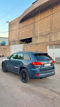 للبيع جيب لمتد X سعرها 210 ورقة …… ‎جيب كراند شيروكي   ‎الموديل 2021  ...