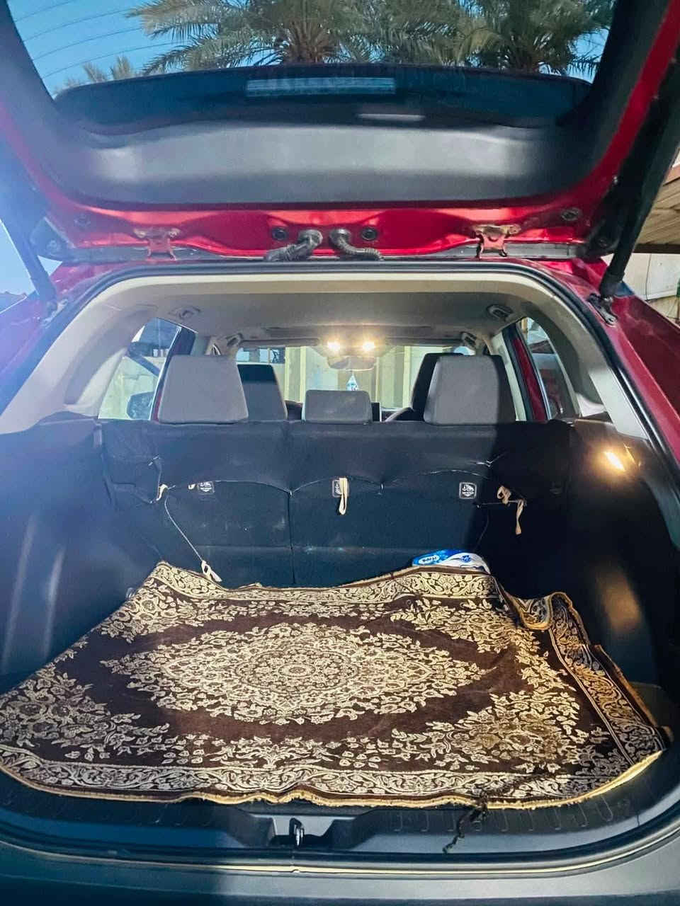 🚘 للبيع تويوتا راف فور 🚘
وارد امريكي بس جاملغ مبدل باقي كفاله 
راف فور نظيفة جدًا، بحالة ممتازة، ما تحتاج أي صرف، جاهزة للفحص بأي مكان يختاره المشتري.
✅ الموديل: ٢٠٢٤
✅ اللون: 
✅ الممشى: ٥٢ الف كم
✅ المواصفات معروفه 
✅ السعر بعد الاتصال 
📍الموقع: بابل 
للاستفسار والمراسلة على الخاص أو الاتصال: ***********

