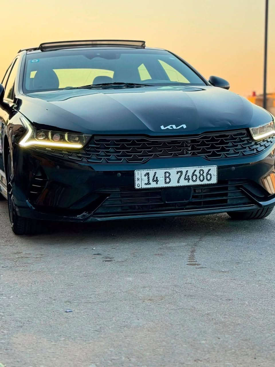 السلام عليكم 
كي 5 جي تي مكينه 2 ونص تيربو اعلى فئه موديل 2024 وارد امريكي لون اسود حره بصره ماشيه 14 الف فقط سياره فول موصفات كير ومكينه خير من الله 
بانوراما 
تحديد مسار
تشتغيل عن بعد
حساسات وره وكدام
قطعتين تبريد
نظام عدم تصادم
كار بلي
تحكم ستيرن 4 انظمه
تدفئه كشنات 
ويل گلب رياضي
كامره 360 

سياره مدخله ع إيدي ضربته موجوده بالصور انا ابيع كوم حديد وعارضه 145 وبيه مجال
*********** البصرة, العراق

