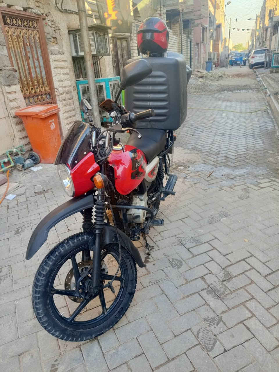 سلام عليكم 
دراجه بوكسر موديل 23 شهر 12
 مرقم سنويه بسمي ثاني يوم التحويل
 كل نقص ما بيهة جيب فيتر وافحص 
2200 بيهة مجال 
رقم(***********)

