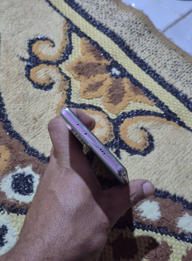 تكنو كامون 40برو فايف ذاكره 256عشوائيه12جهاز نضافه فول جدا فقط جهاز ماويا شي بيع او مراوس حسب الرغبه عنوان بصره معقل سعر 350لاتصال*********** البصرة, العراق
