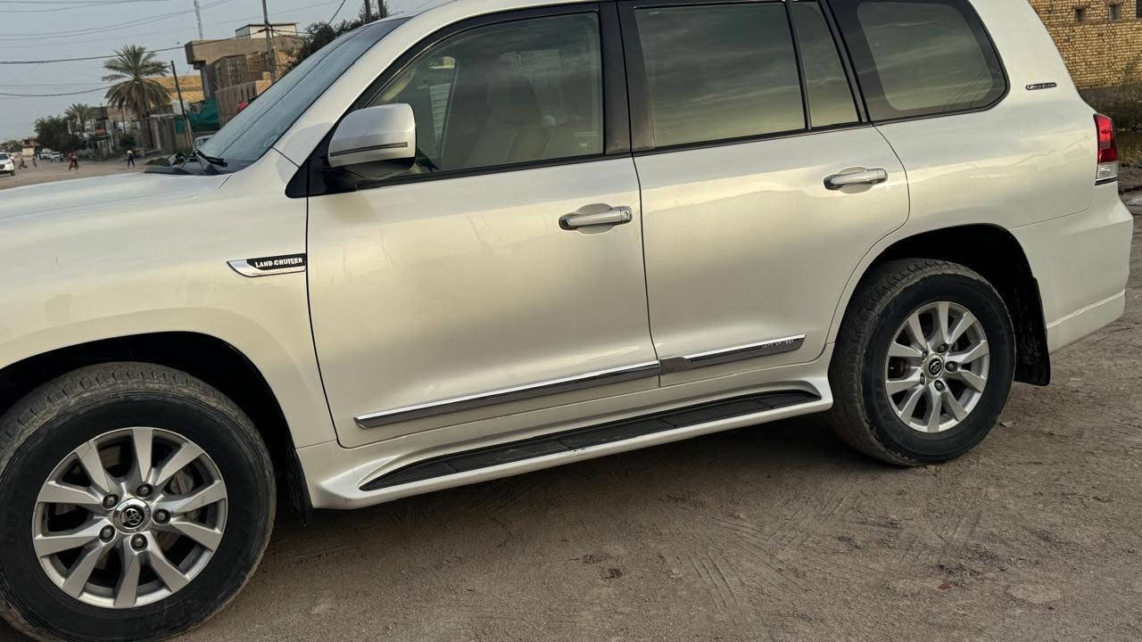 بأسمه تعالى
لاندكروز 2016 بريم اصل كفاله عامه كفاله من كلشي فول مواصفات بعد معروفه مواصفات البريم رقم بغداد انگليزي بأسمي للأستفسار الأتصال على الرقم ***********معروضه 420$مع مجال بصيط
