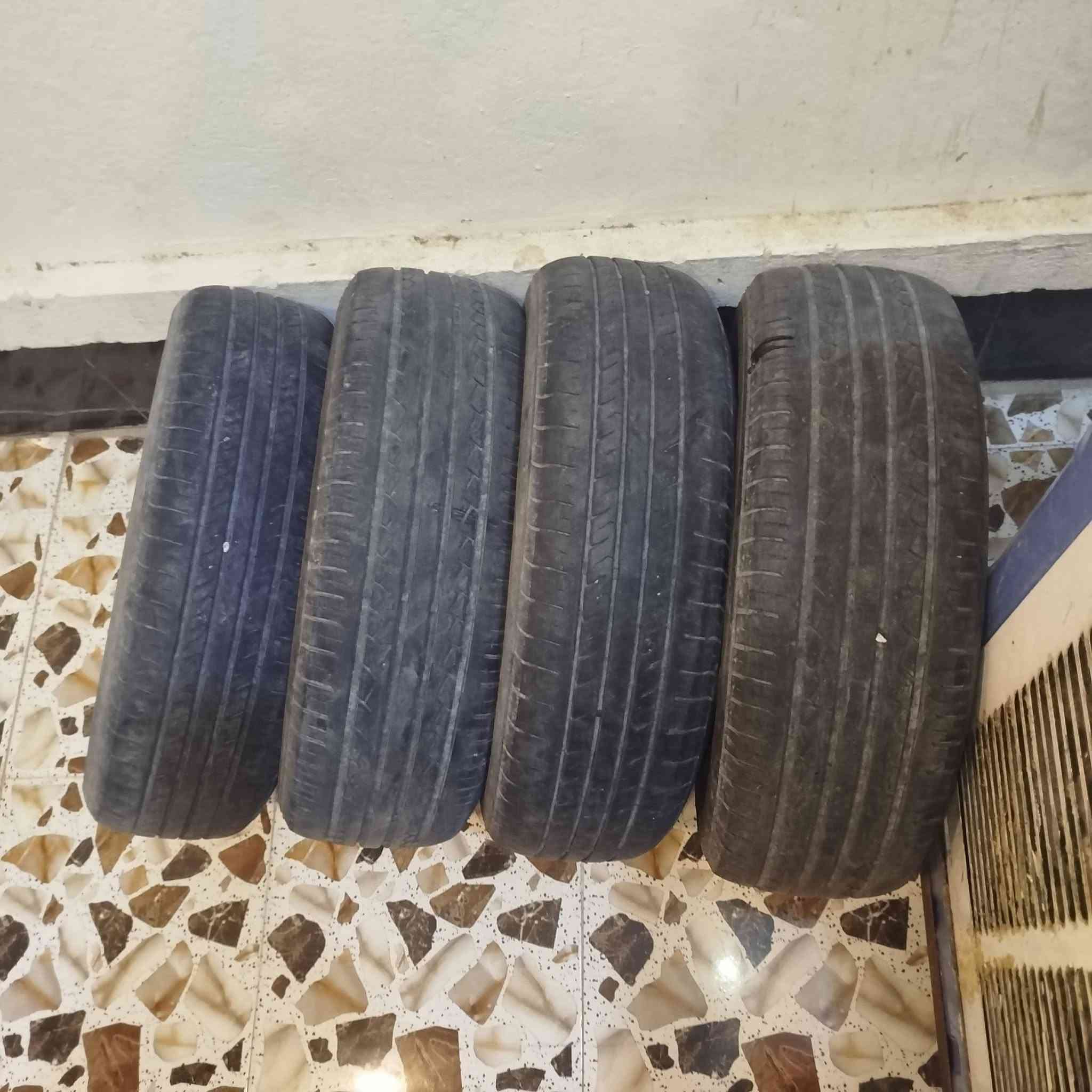 تايرات • نيسان سني