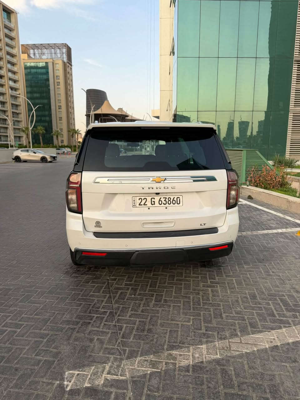 تاهو موديل 2021خلجي وكالة منصور  موصفات LT فول موصفان فتحه سقف بونراما باب كهرباء مكينه 5/300وموصفات معروفه رقم اربيل بسمي هزه فحص جديد توحويل نفس اليوم سيارة مكفوله مكان اربيل السعر 425$رقم الهاتف ***********
