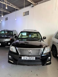 للبيع لكزز سعر مناسب 👌🏻V8 5700.موديل 2011  كير مكينه كفاله دواخله كلش ...