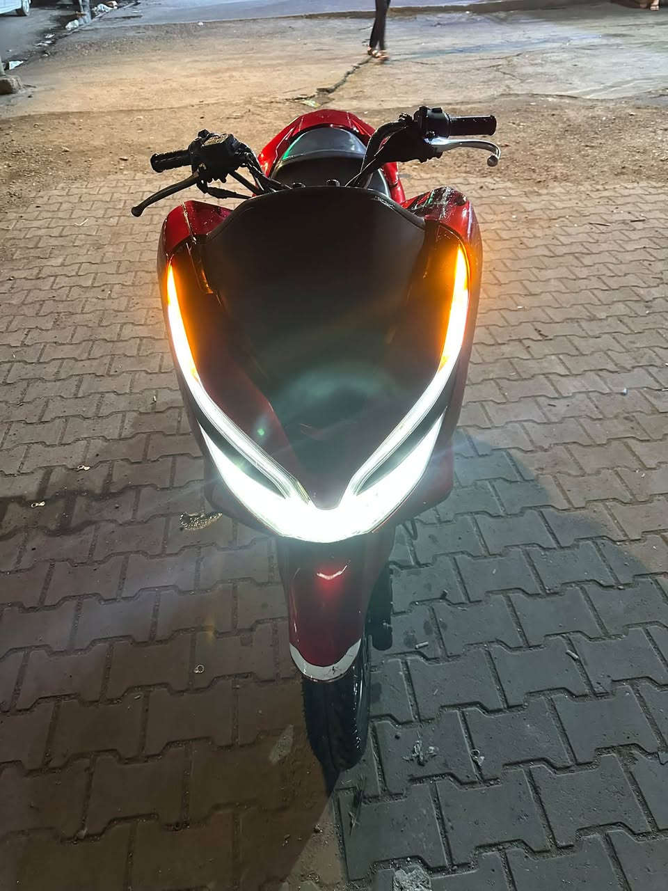 PCX • ١٥٠ • جيل ثالث
