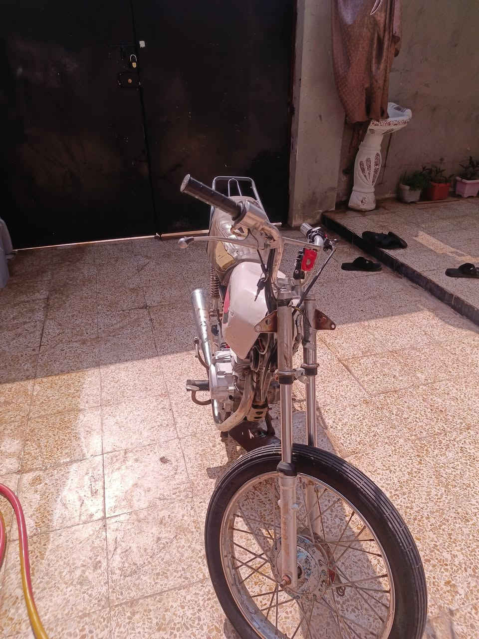 للبيع بارت إيراني 🏍️🔥
حالة جيدة، شكله مرتب وقابل للتعديل حسب الرغبة.

مناسب للي يريد مشروع أو بارت استخدام شخصي.

📌 السعر: 200 ألف دينار عراقي

📍 البيع نقدًا، والجاد يتواصل على الرقم ***********متوفر واتساب .

السعر قابل للتفاوض للجادين فقط.
عنواني حمام العليل
