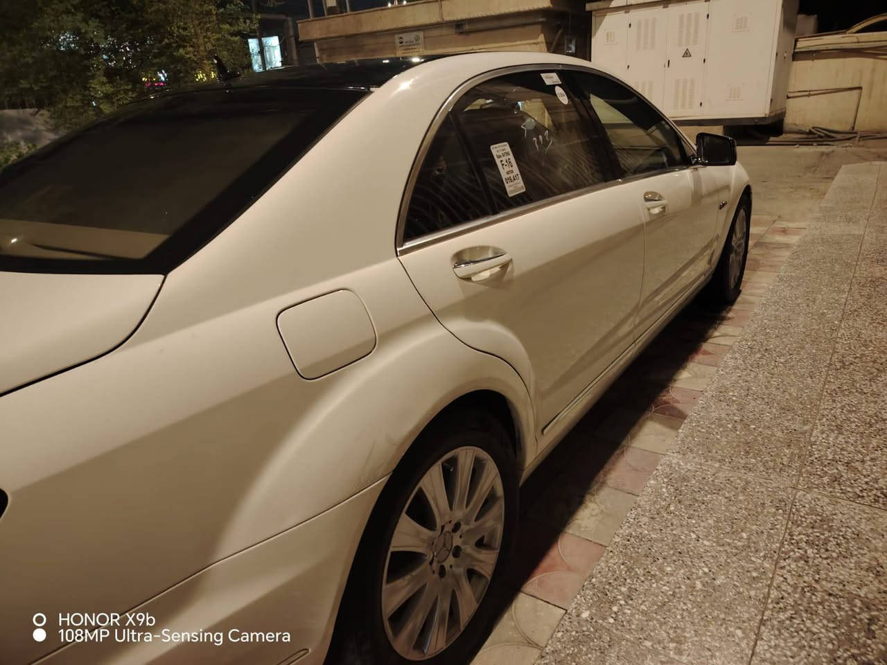 المكان نجف السعر 80الموديل 2014 الرقم بغداد***********

نص مكتوب في الصور:
- O HONOR X9b
- 108MP Ultra-Sensing Camera
- HONOR X9b
- HONOR X9b 108MP Ultra-Sensing Camera