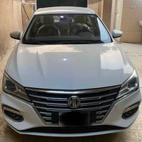 مكفولة عدا فطر بسيط بالبك لايت ممبين ورصعه خفيفه بالقمارة موديل  ٢٠٢٤ ...