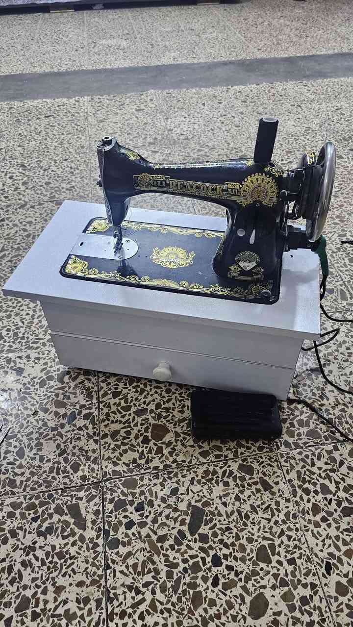 مكينه خياطه للبيع السعر 60  ***********
