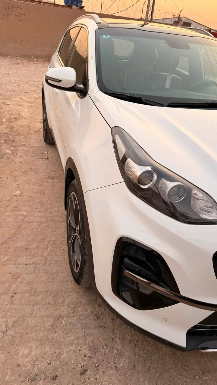 السلام عليكم
سبورتج 2019 GT LINE محرك 2000 دوش 
فول 1/1 خليجي كفوله كفاله عامه
ماشيه 70 الف كيلو متر 

السياره باسمي 

***********
موقع السياره بغداد الدوره
