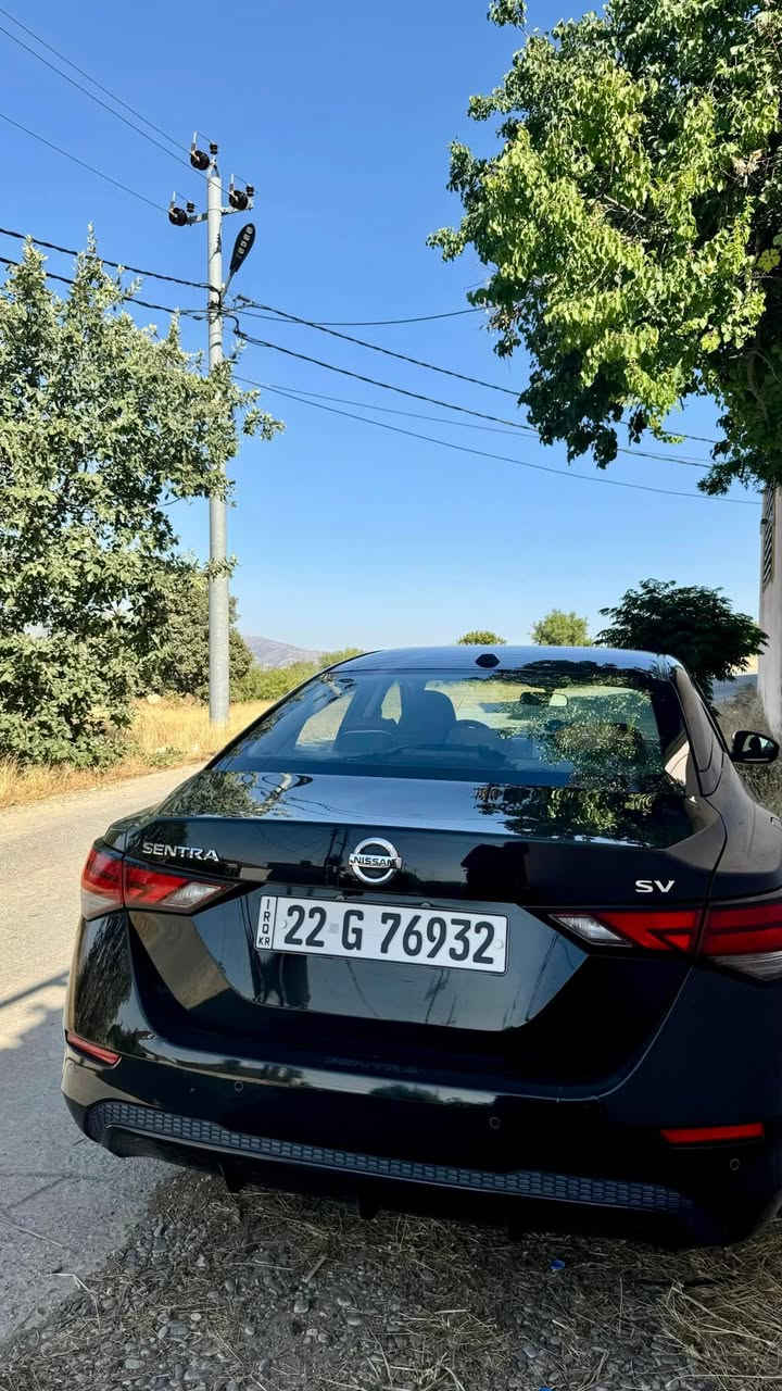 🚘 نيسان سنترا SV موديل 2020
⚫ اللون: أسود
🔧 المحرك: 2.0 لتر – 4 سلندر
⚙️ القير: CVT أوتوماتيك
💨 الدفع: أمامي
📍 الممشى: 140,000 كم

✅ السيارة مرتبة ومستخدمة شخصياً
✅ المواصفات SV
✅ مكيف وتبريد ممتاز
✅ كاميرا خلفية
✅نقاط عمياء
✅ شاشة carplay , android auto 
✅ مثبت سرعة
✅ تحكم ستيرن
✅ تشغيل بصمة/زر
✅ أنظمة أمان متعددة

وبعد مواصفات ال sv المعروفة
السيارة نظيفة واستخدام شخصي ومداريها خوش مداراة

⚠️ ضرر السيارة
 كما موضح بالصور .

رقم الشاصي / 3N1AB8CVXLY225916

💰 السعر: [ 130 ورقة وبيها مجال للشراية] 

مكان السيارة 
ديالى / الخالص

للاستفسار والتواصل: ***********
***********
