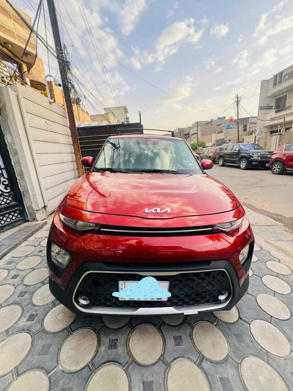 للبيع صول موديل 2022 محرك2000 دوش لون مشمشي ماشية 35 الف مكانه بغداد المشتل
للإستفسار ***********
