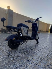 بسكل شحن R9 • بدون بطاريات • نظيف