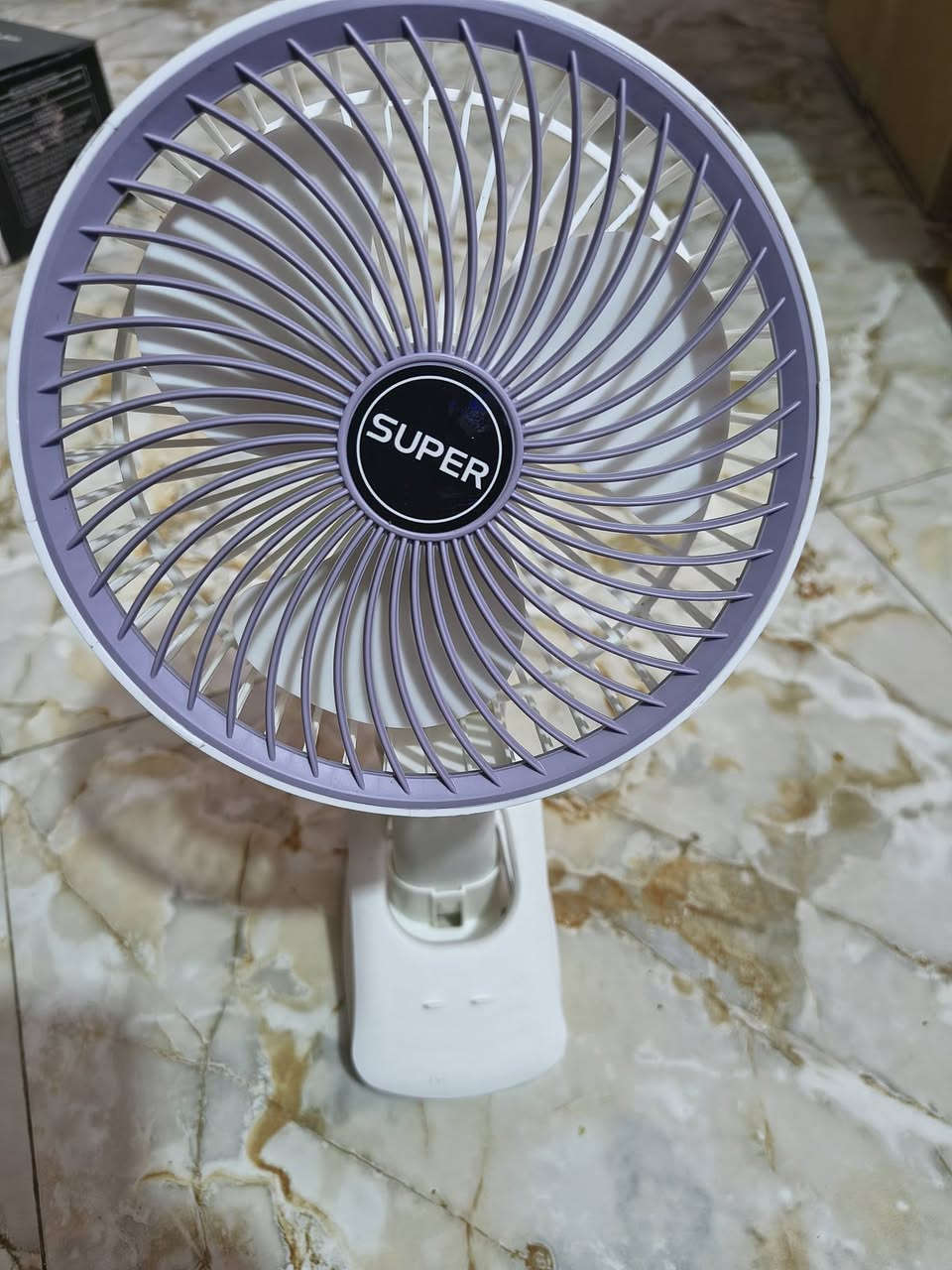 السلام عليكم حبايب تم فتح امزون جديد بضاعه حلوه وتخبل كلشي متوفر بالصور من  مجسمات وتحفيات وماعين  ولابتوب غراض اوربيه واسعار حلوه 😍وين اليحب النزاكه كل حاجه وسعرهه وكذلك يوجد خدمة توصيل الف واذا تاخذ 3 حاجات توصيلك مجاني لاستفسار خاص او واتساب ***********تحياتي لكم ،
