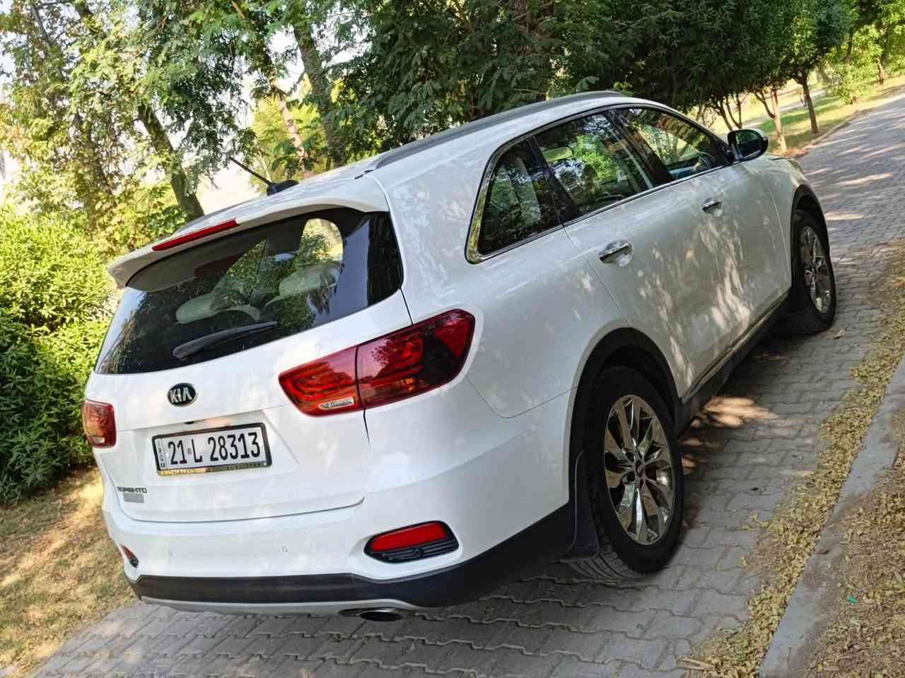 سورنتو موديل  20 خليجي رقم سليمانيه جديد اربعه سلندر 2400
مواصفات٧ راكب ٣ قطع تبريد ميري شفط لايكات ليد زنون محرك كير مقفولات تخم تاير جديد باتري جديد  سياره بيه خمس قطع صبغ
سعر 175 وبين مجال مكاني بغداد الكاظميه هـ ‭***********‬
