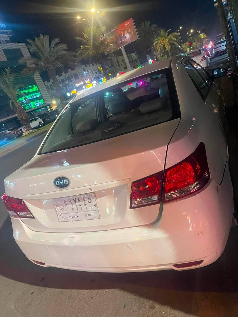 بي واي دي 2011
مكينه كير بلادي اوتوماتيك 
رقم بغداد تحويل مباشر 
تبريد شغال بيه قطع صبغ 
السعر 36$
مستعجل ع بيعته 
مكاني بغداد الشعب 
***********
