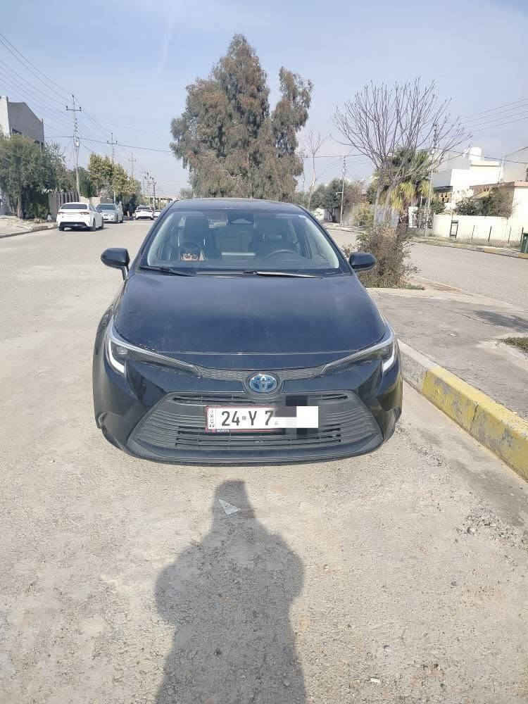 تويوتا كرولا بيكاجو امريكي هايبرد 2023اسود   اوتومايك.اوتو بريك تبريد ثلج.
قطعتين صبغ بدون دواخل بدون براشوت رقم الهاتف *********** سميل, دهوك
