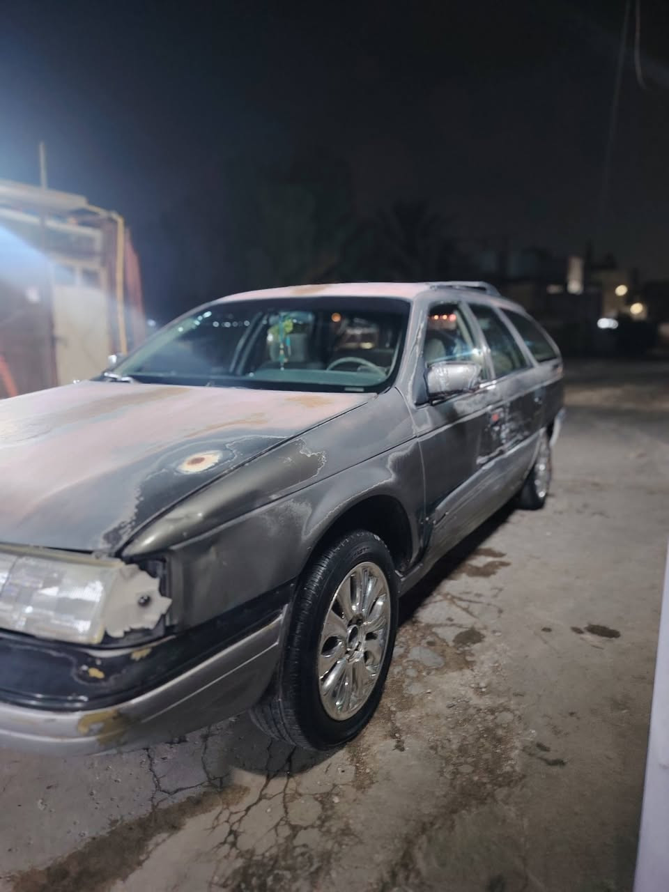 فورد ستيشن توروس مديل95
رقمي ديالى مشروع وطني صاحبها يريد تحويل
سياره محوره كير ومكينه كامري ابو الجف خير من الله سياره تبريد شغال عوزه كهربائي فقط وبيها بابين كدام عينكم بيهن ضربه يرجعن بارد سياره مقاتله والله العضيم نقصها بس صدر تعبان ونوزل لو مجول شوي صارت بيه رجفه وتروح 
امانت الله ورسوله السياره علا ايدنه تخبل 
السعر 18قفل  عليها 3 ورقات ينزل من سعرها وبخدمتكم
بغداد الشعب حي البساتين 
***********
