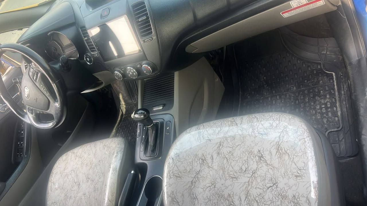 فول مواصفات • ٢٠١٥ • حادث خلفي