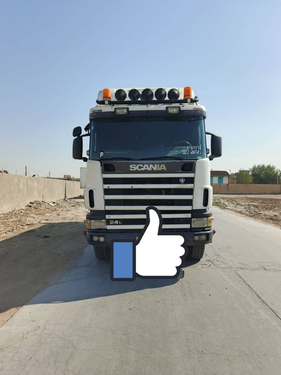 سلام عليكم سكانيا للبيع جاهزه من كل شي تخم تاير تبريد بسمي رقم الجديد المو شراي لا يتصل ،رقم الهاتف ***********
