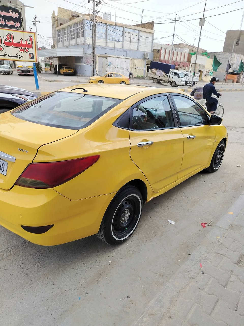 يالله اكسنت ورد خليجي موديل 2014  ;
محرك1600المرغوب تخم تاير ابو خطه جديد سياره فوال موصفات فتحه تحكم جهتين اشاير بل مري شاشه تدفأ بل كشن   تبريد شرط نقص غاز فقط  سياره مكفول ضربه قويه عده دحجات وضربه بسيطه بل جنطه  بيه نواقص بسيطه رقم وسط نكليزي مميز  راعيه بل ديوانية مصفره سعره نهائي67قفل بدون عمله *********** مكاني ديوانية
