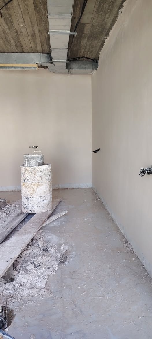 السلام عليكم كادر سطوت بياض جص متحصص شغل درجه اولى، بما يرضي الله كركوك وخارج نشتغل طبك مصطار، وسلخ مالنج بسعار، مناسبه لاستفسار مرسله ابصفحه لاتصال ***********
