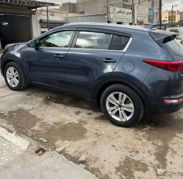 السلام عليكم
كيا سبورتج للبيع موديل 2019 وارد امريكي حادثهة بنيد مبدل مكينة GDi ماشية 76 الف رقم بغداد بسمي تحكم استيرين نص فول، مكان بغداد بسماية السعر 165 وبيه مجال قليل 

***********
