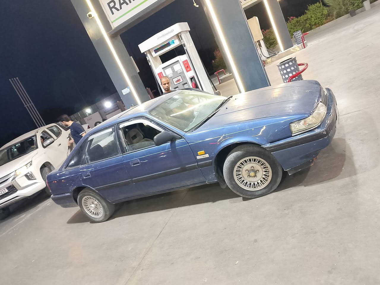 مازدا مودیل1990 مکینەی 12و بەخ
بێ دەعمو لێدراو ڕزیوی
کارەبای فڵچەو ماسیحە بەشەرت
چوار تایەی لۆک ویل سوپەر
سەنەوی حاسیبەو اولیات بەشەرت
نرخی 23گڵا
سیارە کە لەڕو لەڕەسمەکە جوانترە
***********
