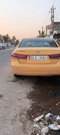 سوناتا موديل 9السيارة نضيفه مصفره هيه وغرامات بيني تحويل ثاني يوم التو...