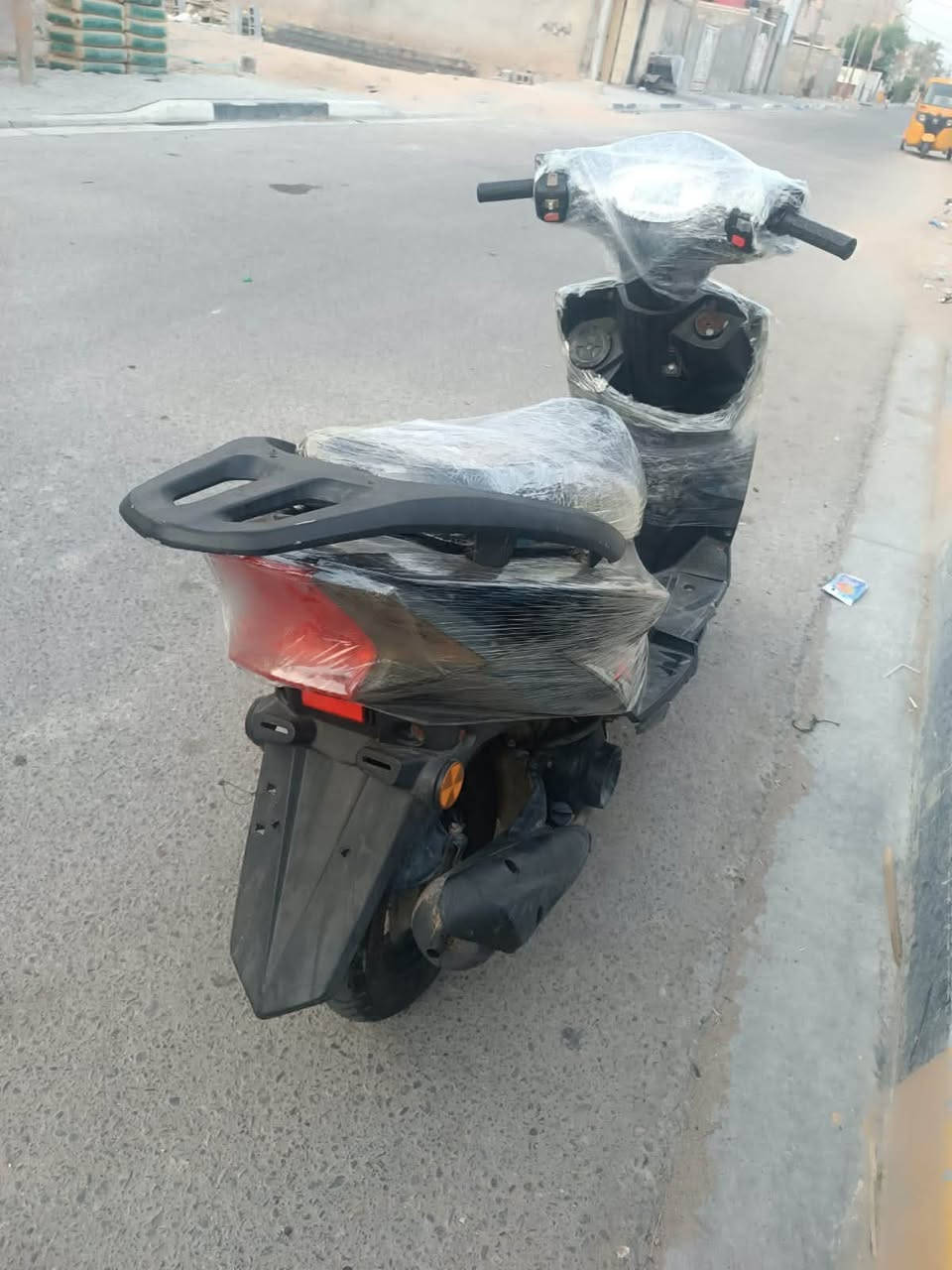 سكنس ماكس • ياباني • كفر امامي مكسور