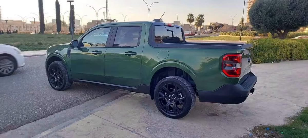 بيع مستعجل وبسبب الوعود الكاذبة
مافرك هايبرد موديل 25 للبيع
او شعندك سيارة مراوس 
فول مواصفات لأريت
ماشية 10 الف 
مكاني سامراء 

راسلني واتساب

***********
