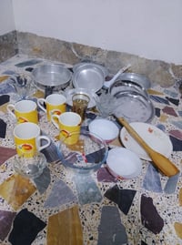 للبيع • عدد ١٠ • مجموعة