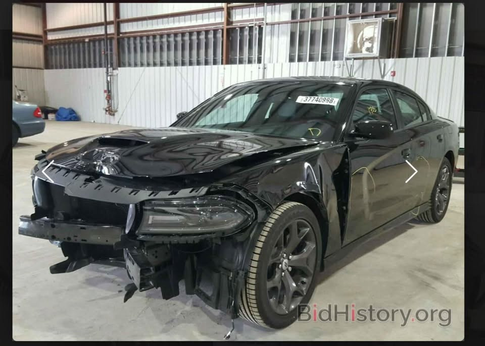 السلام عليكم دوج جارجر GT2018فول للاخير ماعدا الفتحه حادثها جاملغ وخشم البنيد مثل ماموضح بالصوره الجاملغ مبدل نفس لون وبالعراق بيها باب خلفي هم تبديل نفس لون والباقي كفاله مواصفاتها   ستيرن كهرباء تدفئه تبريد كشنات خزن ميموري وهمين الكشنات تدفئه وتبريد رادارات ونقط عمياء شاشه كامره حساسات خلفيه سياره نضيفه وحلوه وتوه مبرمج مراوح انسه الحماوه يعني سياره نضيفه وحلوه بيها رصعات خفيفه تبريد ثلج سياره جاهزه وحلوه سعر190وبيها مجال مكاني بصره الزبير للتواصل ***********
