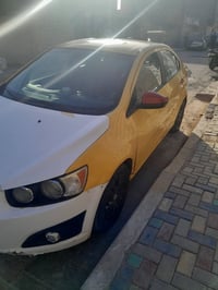 سيارة سونك موديل ٢٠١٢بسمي رقم جديد انكليزي تحويل ثاني يوم السعر ٤٥ بيه...
