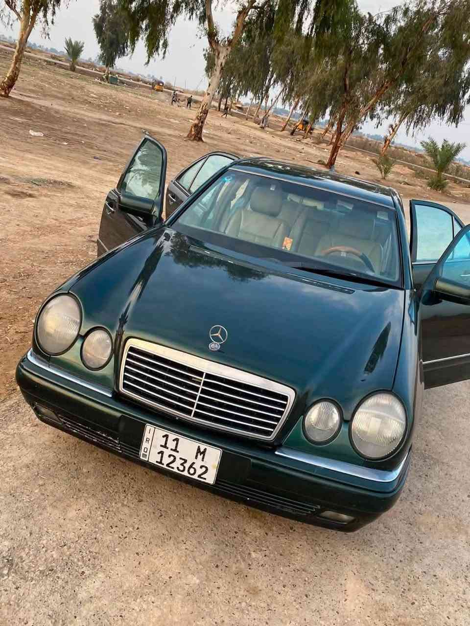 ‭***********‬ مارسدس ام عيون        مصبوغه عام لجماليه فقط مكمله منكلشي  نظيفه وجاهزه  من كلشي مديل ٩٧ سعر ٨٠
