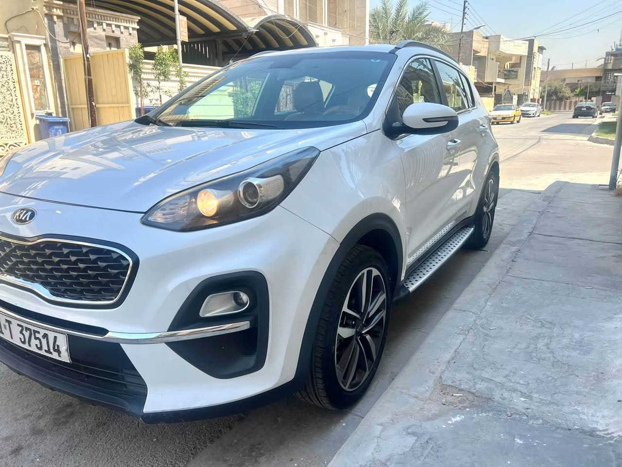 سبورتج 21 خليجي
كفاله عامه
رقم بغداد باسمي
ضمان الشركه الدوليه
ماشيه 60
بغداد /الكرخ
هـ/***********

