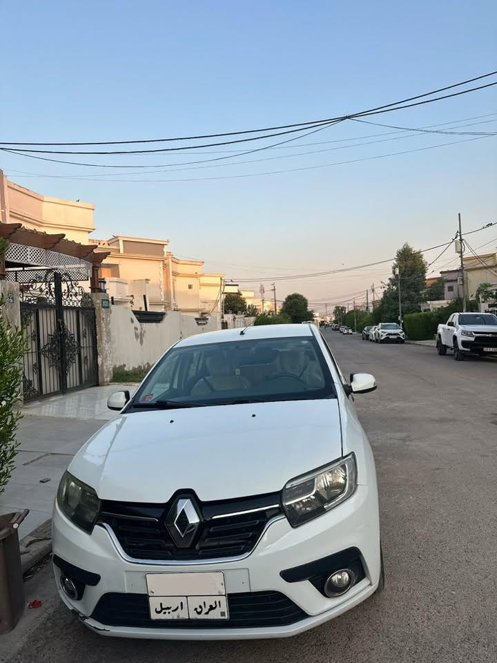 رينو سنمبل 2019
بيه قطعه وحده طرف السايق بدون دواخل 
كير محرك كله بشرط انطي 
ماشي 173k
ما بيه اي صرف مجرد يروحلك 250 الف للهزه وسنويه وللتحويل بسمك ثاني يوم احوله 
قفل قفل قفل بدون معامله سعر 72
 تجي وتشوف السياره احجيلك تفاصيله اكثر واي شي زايد يطلع ينزل من السعر   مكان السياره اربيل 
واتساب / ‭***********‬
