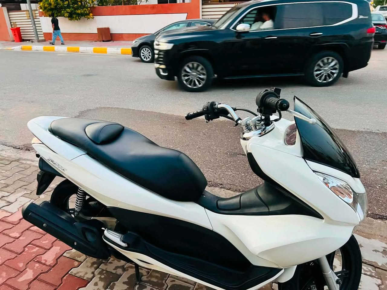 دراجة PCX جيل اول للبيع
‭***********‬
