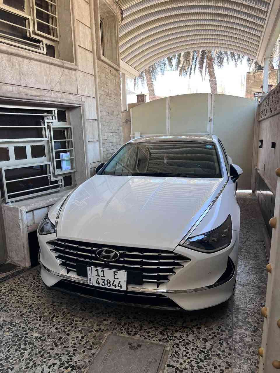 سوناتا 2023 هايبرد بالكارتون ماشيه 29 الف رقم بغداد باسمي
حادثه بنيد وامبدل نفس اللون والدعاميه نفس اللون يعني السياره بدون صبغ بدون شواصي حتى الراديترات مالته ايرباك استيرن فقط 
مواصفات 1/1 Vip تجي اعلى فئه
من 4 كامرات ومن داتا شو وتتقدم وترجع بالريمونت بردات خلفيه كشنات كهرباء وخزن وتبريد وتدفئه يعني ماكو اعلى منه
مكاني بغداد الشراي يتصل ***********

نص مكتوب في الصور:
- 640119683
- 40119683