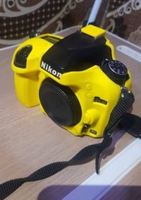 نيكون D610 • فول فريم • شتر ١٠٠٠٠٠