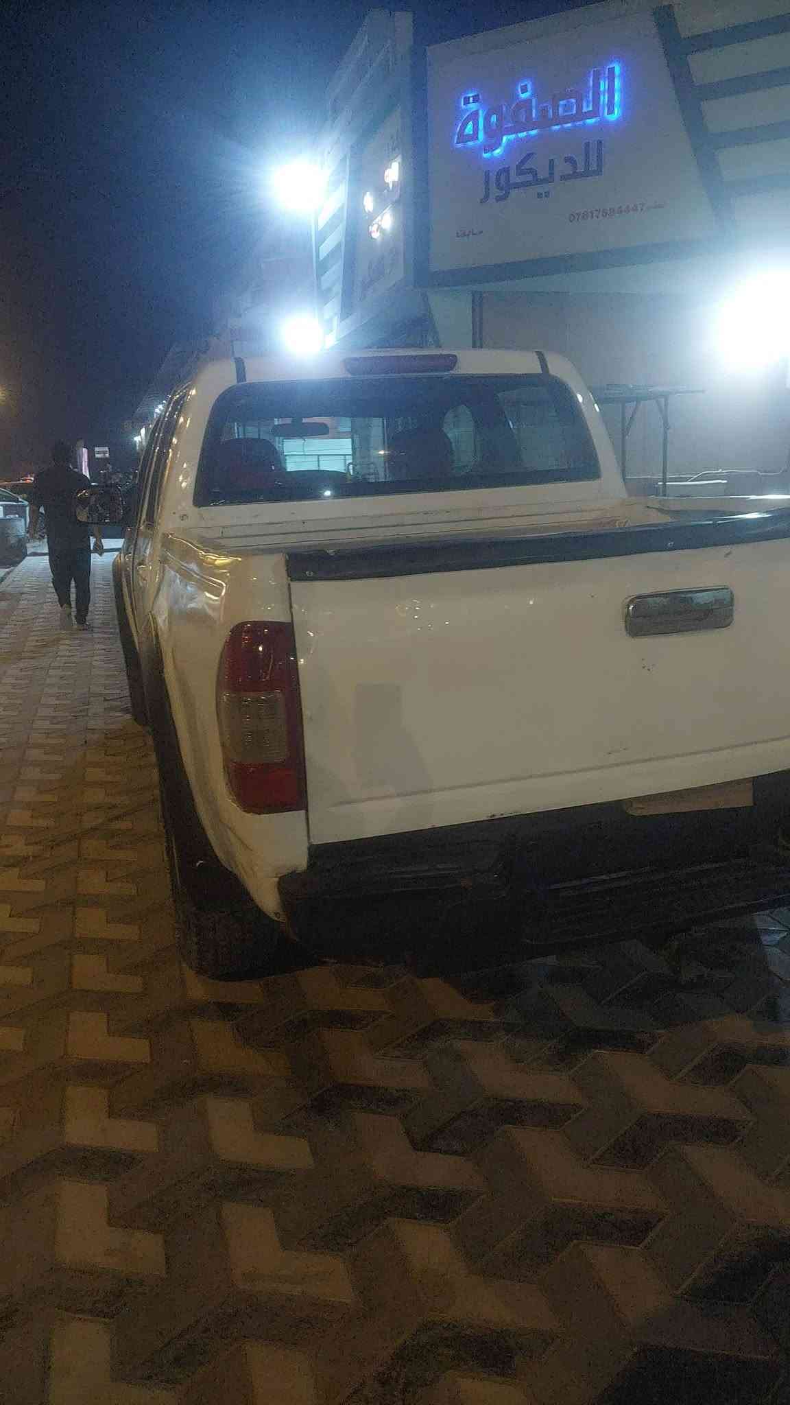 سياره بيكم ازوزه
مديل 2006
كير مكينه ففتي3000 جدد توني شادهن
تخم تاير جدد 
حداديه من دعاميه لدعاميه جدد
شاشه جبيره 
سستم سماعات
كتابه كامل وكمركه متفوع باقي بس عل قرص 
كتاب رسمي من ههيئت لمرور بيه 
دواخله حلوه 
تبريده ناقصه بس غاز 
فإن وكلشي مشتغل بيه 
كهربايات كامله كله
سعر سياره 40قفل 
رقم صاحب سياره ***********
