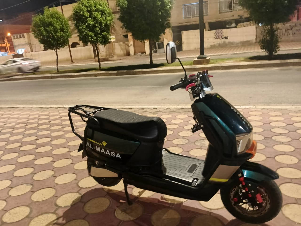 السلام عليكم دراجه شحن للبيع سكنس دبدوب مدرع الموطور بعدة جديد مستخدم شي غليل البطاريات 6 كبار عل فحص كله شغال مابي اي حاجة نغص اشاي هورن نضام R مكاني فلوجة السعر 650 او بي مجال بسيط حك جيه الشري يجي خاص موجودة واتساب ***********
