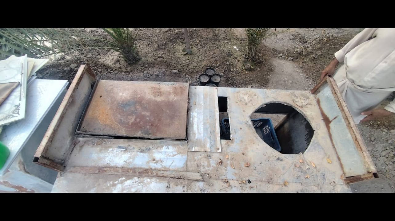 السلام عليكم
للبيع ميز فلافل وهمبركر للأستفسار واتس ***********

