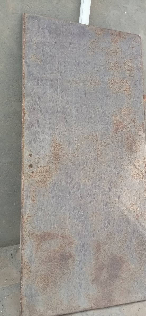 سيراميك بلاش • سرير • باب