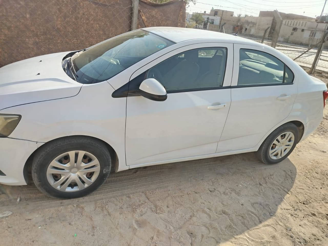 السلام عليكم ورحمة الله
شوفرليت افيو موديل 2023 للبيع او مراوس حسب القناعه 

بيها البنيد صبغ +رشه صبغ شبر باب السائق فقط والباقي كفاله

مكينه 1800 

مكينه كير حداديه تبريد كله كفاله  

مكينه مامفتوحه رقم قادسيه انكليزي

مكاني طويريج  سنويه جديده ل 2030

السعر ب 78 وبيها مجال قليل 

رقمي *********** اتصل او مراسله باليعجبك
