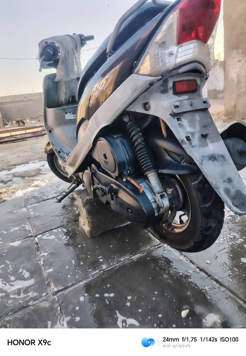 ماكس منغولي للبيع
مفتوحه ولفات بس كهربائيات شغاله دراجه نضيفه وناعمه
سعرهه خاص
***********هاذه رقمي
