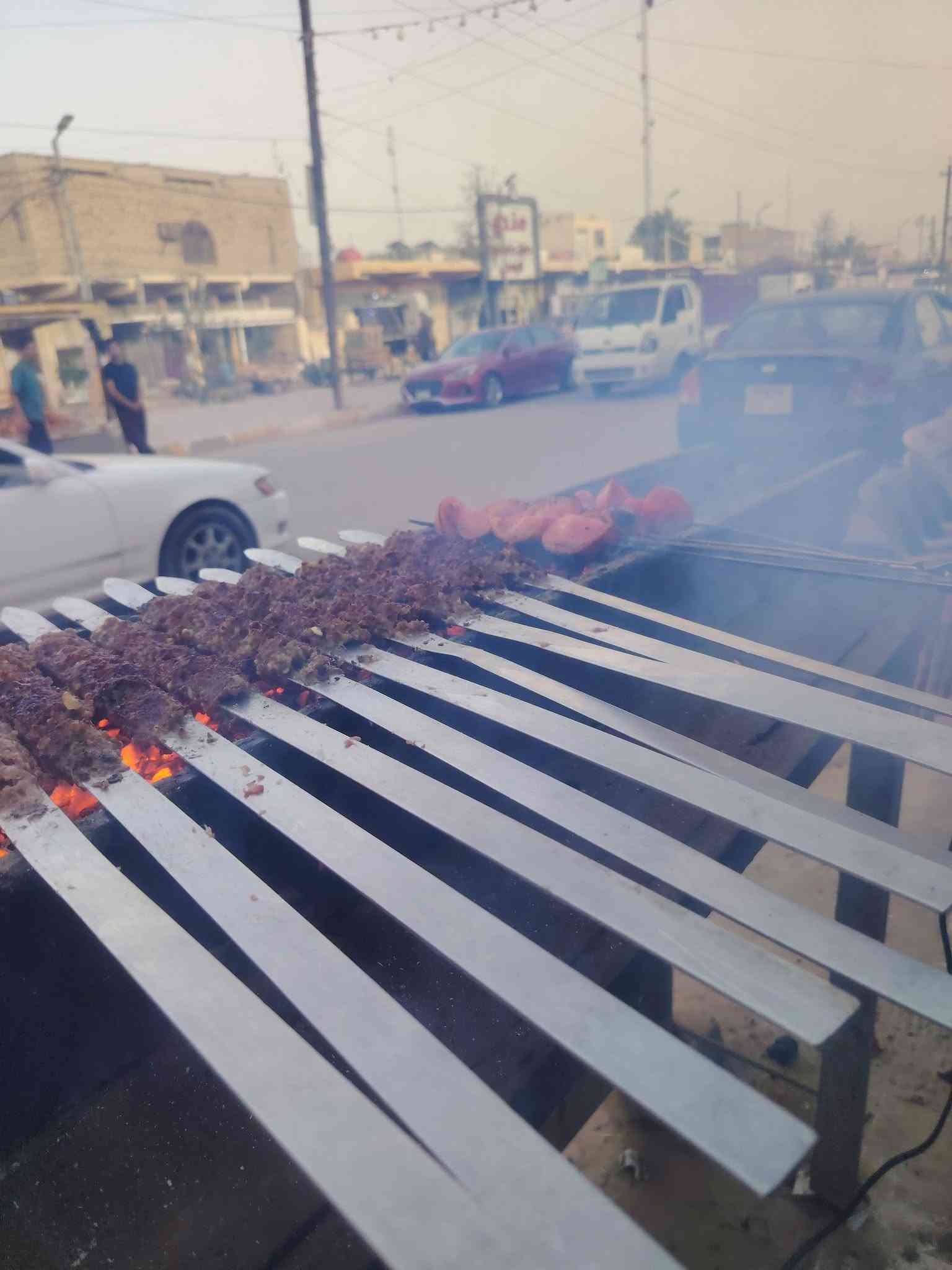 بسم الله وعلى بركة الله.

نقدم لكم اشهى اطباق الكباب العراقي بطعم أصيل وجودة عالية
وخدمة تليق بذوقكم الراقي
كباب لحم
كباب دجاج
تكة لحم
معلاگ
زورونا وخلو الحكم الكم 

العنوان المهناويه قرب كراج الشاميه

#ومتوفر_خدمة_توصيل

***********
***********
متوفر واتساب

 ابو حسين الجنابي
علي صأٱلح

