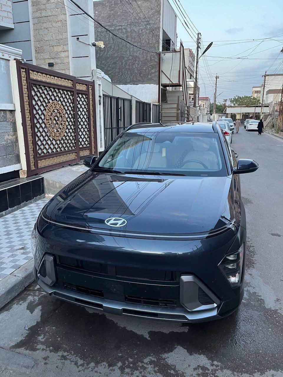 Kona 2025
اللون نيلي بدون رقم دخول جديد داخل ابيض فور ويل دفع رباعي 

محرك 2000 دوش مواصفات HTRAC رادارات حساسات كرسي كهرباء قطعتين تبريد

 السيارة حادثها بلتاير فقط بدون صبغ بدون تبديل يعني كلين 

السعر ١٦١ مجال بسيط جداً 

***********
